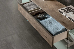 02 Side Board